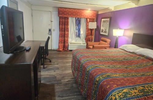 Elkton Hotel | Travelodge by Wyndham Elkton University Area