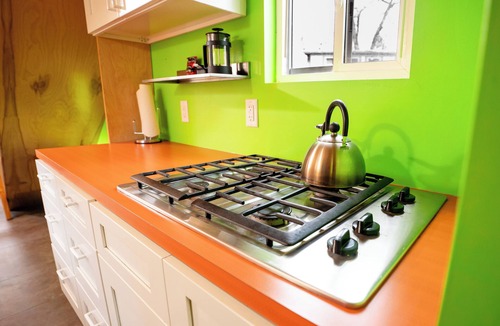 Lyons Resort | Try Tiny Living in Style – Peaceful Pop Top Near Rocky Mountain Trails
