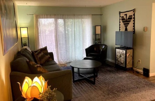 Gunbarrel Condo | Twin Lakes Tranquility-Entire Home