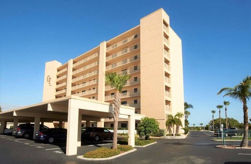 Port Canaveral Condo | Ultimate Beach Getaway | 3BR Direct Oceanfront Condo w/Stunning Balcony Views! 🌴