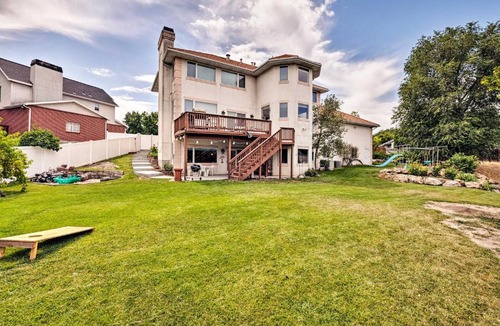Millcreek Apartment | Under the Sea and Ski Apt with View, Near Dwtn