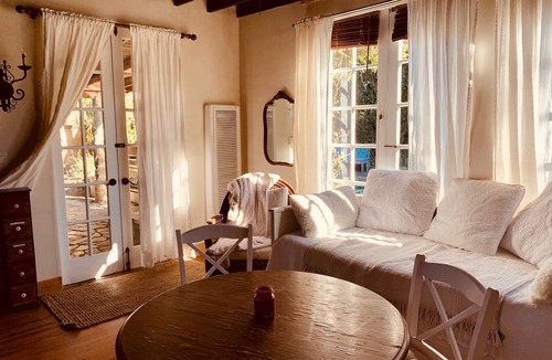 Mar Vista House | Under the Tuscan Sun Studio-Style Cottage With Stone Pool in West LA