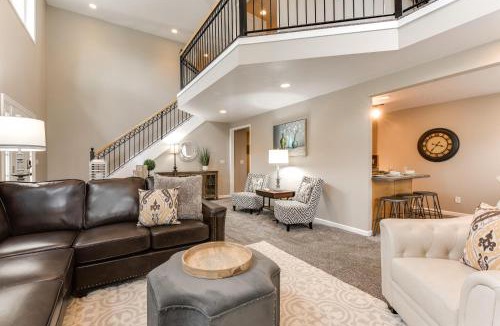 Midvale House | Union Duplex Woods and Spruces in Salt Lake with Hot Tub