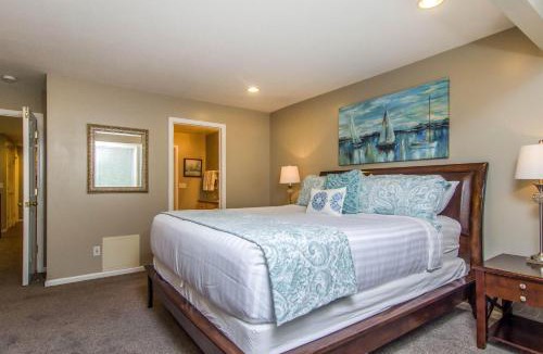 Midvale House | Union Grove in Salt Lake with Hot Tub and Foosball