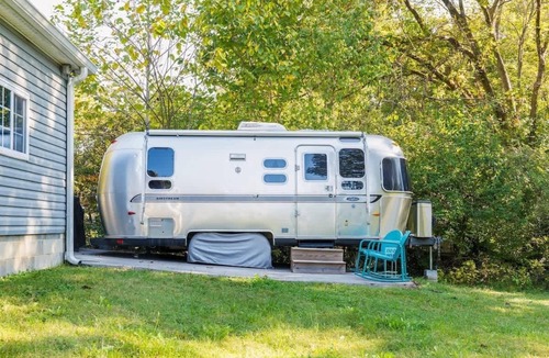 Franklin House | ‼️Unique 1BR Airstream near Leipers Fork for 3