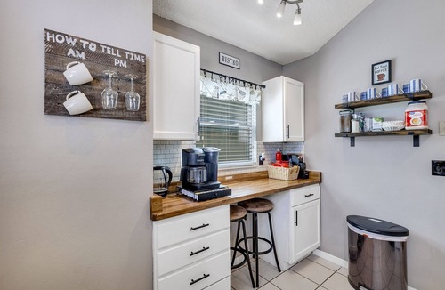Oviedo House | 🧡 Unique 6/3, Pool, Pergola, 🎥 Movie/Game Room, UCF, Disney, Beaches, 5⭐!