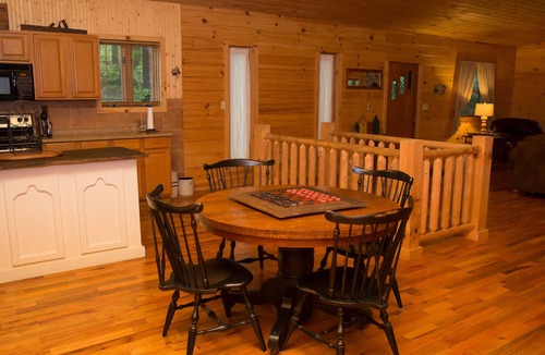 Logan Cottage | Unique Cottage Nestled Within Tall Oaks - SLEEPS 6!