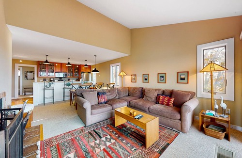 Maple City Condo | Updated condo in Glen Arbor with Lake Michigan views, fireplace, deck, W/D