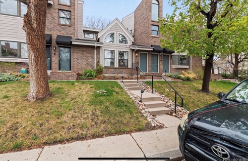 Cherry Creek Condo | Upscale remodel in walkable Cherry Creek