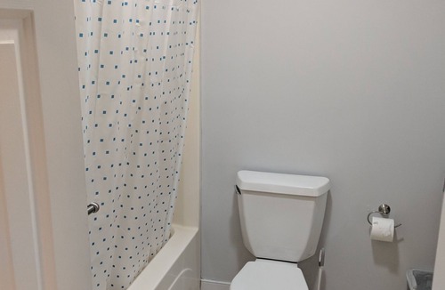 Downtown Syracuse House | Upscale Town House in Downtown Syracuse (Walk to Everything)