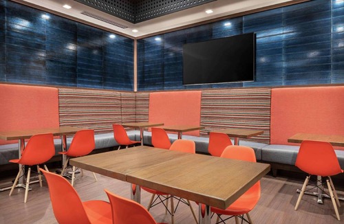 Downtown Denver Hotel | 23 m² Hotel ∙ 127 guests