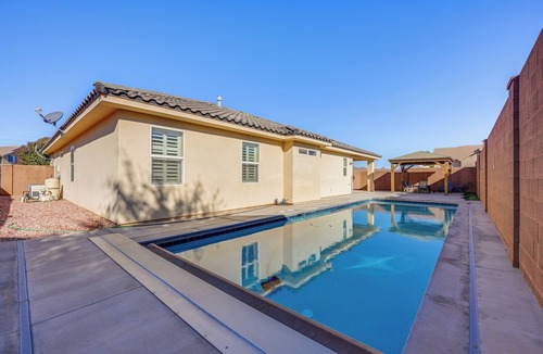 Hurricane House | Utah Retreat w/Heated Pool, Grill & Fire Pit!
