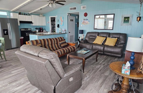 Palacios House | Valyn's Landing; Exclusive Bayhouse on the water with private lighted pier.