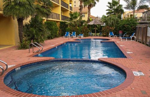 South Padre Island Apartment | Ventura Condominiums #101