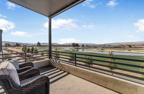 Bloomington Condo | Villa #22 Bloomington Country Club: Pool, Golf, Restaurant
