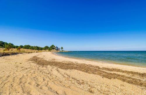 Point Lookout House | Walk to Beach Pet-Friendly Gem in Scotland!