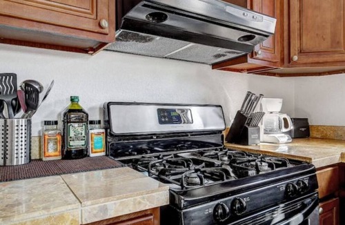 Villa Park House | Walk to Broncos' Stadium-3 BR Contemporary Home