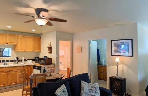 Florence House | Walk to Heceta Beach, Pool table, garage, single level -Surf Sounds