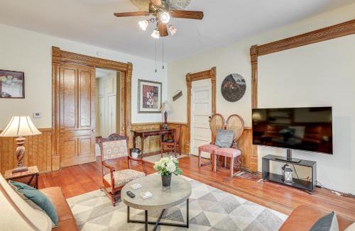 Medina Apartment | Walk to Medina Public Square 1880 Historic Home