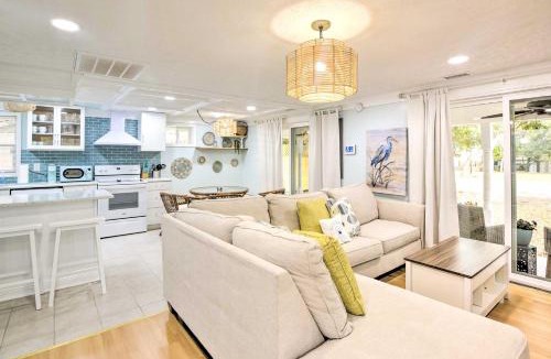 Atlantic Beach House | Walk to Ocean Home with Fire Pit in Atlantic Beach