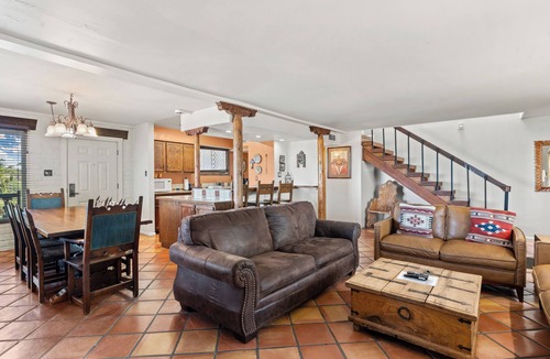 Northeast Santa Fe Hotel | Walk to Plaza, Private Balcony, Hot Tub, Pool, End Unit, 2-story, Sleeps 6