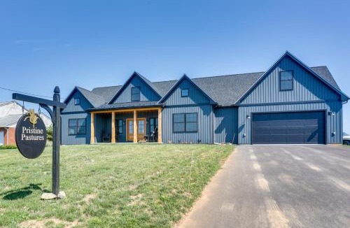 Ronks House | Walk to the Amish Village Spacious Ronks Getaway!