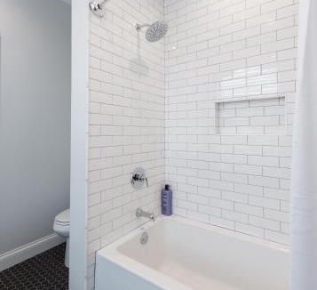 Prospect House | Watch Hill Manor Bourbon Commons