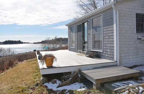 Spruce Head Cottage | Watch the sun rise without getting out of bed!