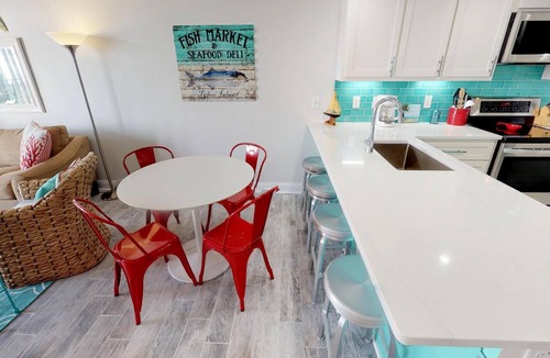 Tybee Island Condo | Waterfront condo w. resort amenities + unbeatable views!