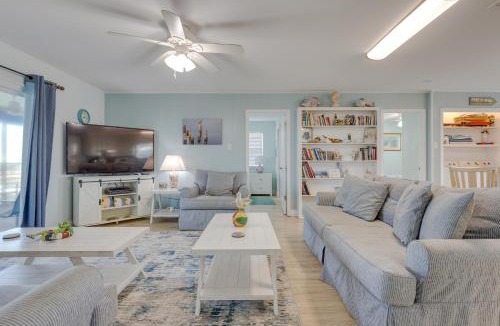 Silver Cay House | Waterfront Dauphin Island Home with Deck and Boat Dock