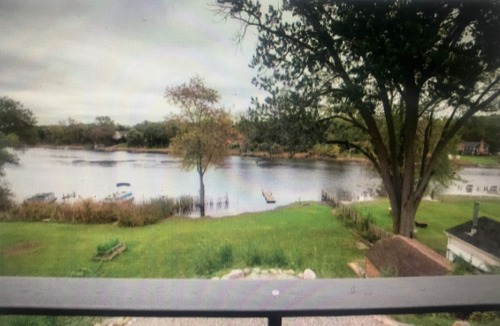 Brighton House | Waterfront House. Minutes to Legacy Center; 25 minutes to the Big House!