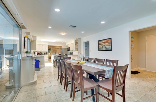 Orient Park House | Waterfront Villa w/Pool ~ 5 Mi to Ybor City!
