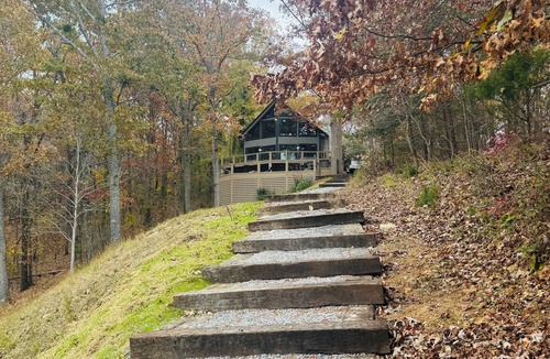 Spring City House | Watts Bar Lake-Waterfront Home