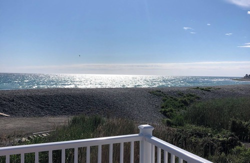 Minot House | Welcome to "A Stones Throw" Cottage located steps from the beach.