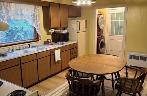 Trout Creek House | Welcoming 3-bedroom house in Trout Creek on trail 8.