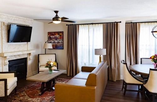 Las Vegas Condo | Westgate Flamingo Bay Resort 1br suite, Sunday check-in