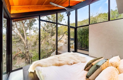 Austin House | Where architecture & nature unite.