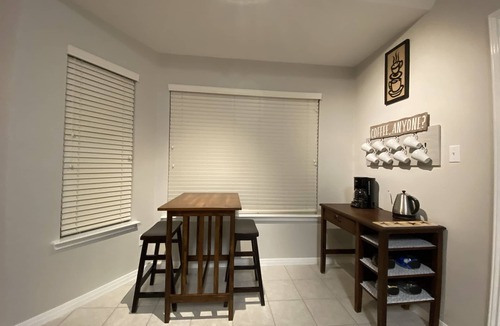 Pflugerville House | Whole house with a Texas sized lot