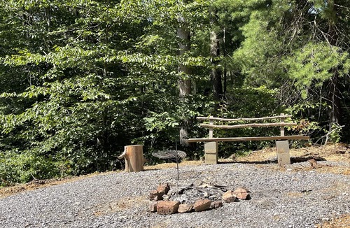 Ashley Oaks Cabin | windrock ridge luxury cabin - 5 min from windrock general store