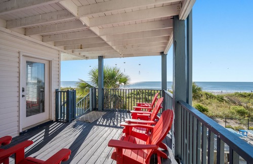 Windy Hill House | Windy C "B": Oceanfront Windy Hill Beach House
