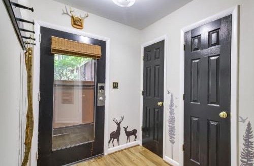 Wintergreen Apartment | Wintergreen Resort Condo with Deck, 0 3 Mi to Slopes