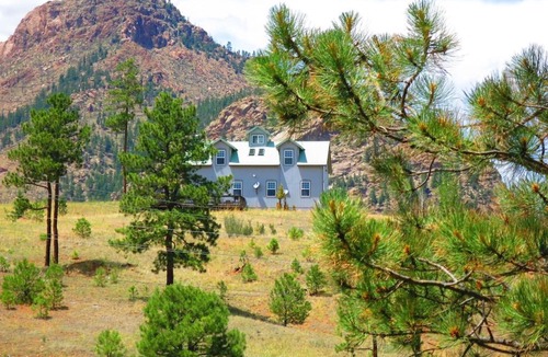 Sedalia Ski Chalet | Woodland Park Retreat Mountain Views, Crisp Mountain Air, Wildlife Viewing