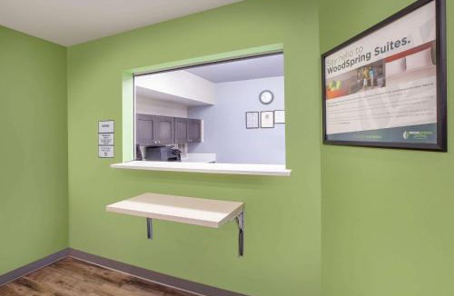 Live Oak Hotel | WoodSpring Suites San Antonio North Live Oak I-35