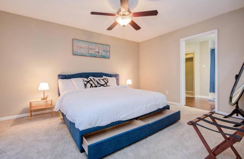 Astrodome Apartment | Your Luxurious Getaway in TX Medical Center