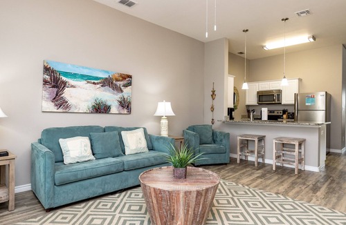 Corpus Christi House | Your Perfect Pet-Friendly Getaway: Heated Pools and Steps to the Beach