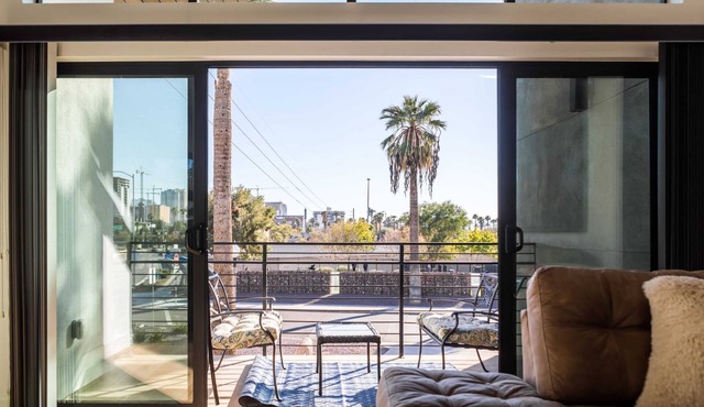 Modern Downtown Phoenix Condo Near Hance Park