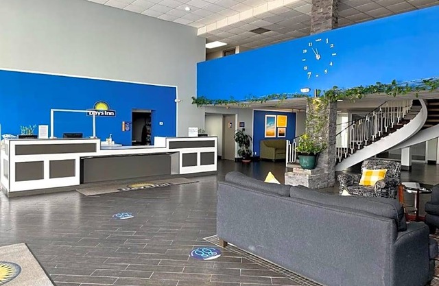 2-Star Hotel ∙ Days Inn by Wyndham Fort Wright Cincinnati Area