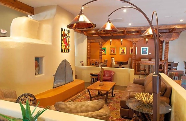 3-Star Hotel ∙ Hotel Don Fernando De Taos, Tapestry Collection By Hilton