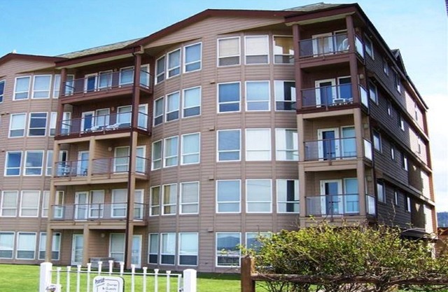 #304 - Promenade Condo's - Beautiful Oceanfront ~ Northwest facing corner unit