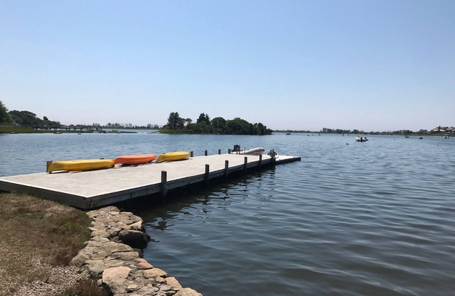 4 Bedroom Home w Ocean Views - Dock / Beach Access
